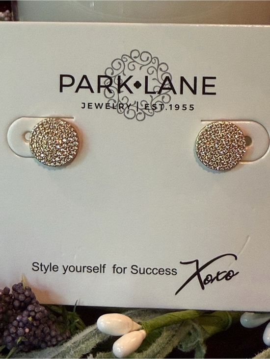 Park Lane Jewelry - Luster Stud Earrings by Park Lane